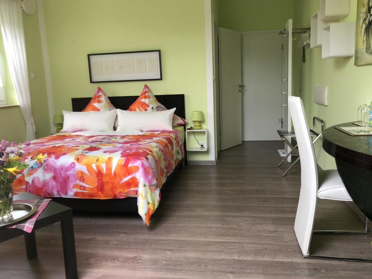 Hotel Haus Kallenberg Herbrechtingen Extérieur photo